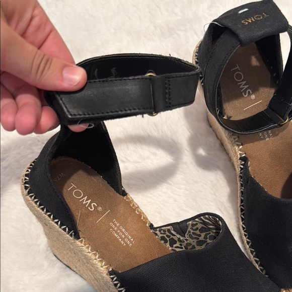 TOMS Black Ankle Strap Espadrilles - Picture 7 of 7
